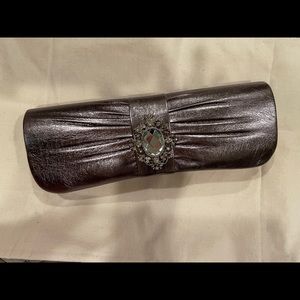 Shiny Clutch w/ Pendant & Strap